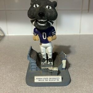 K State KSU Willie The Wildcat 2002 Bobblehead In Bill Snyder Stadium